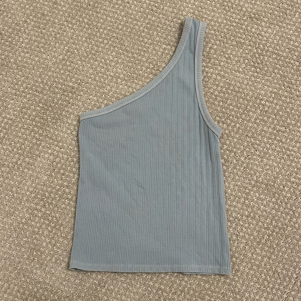 one shoulder top